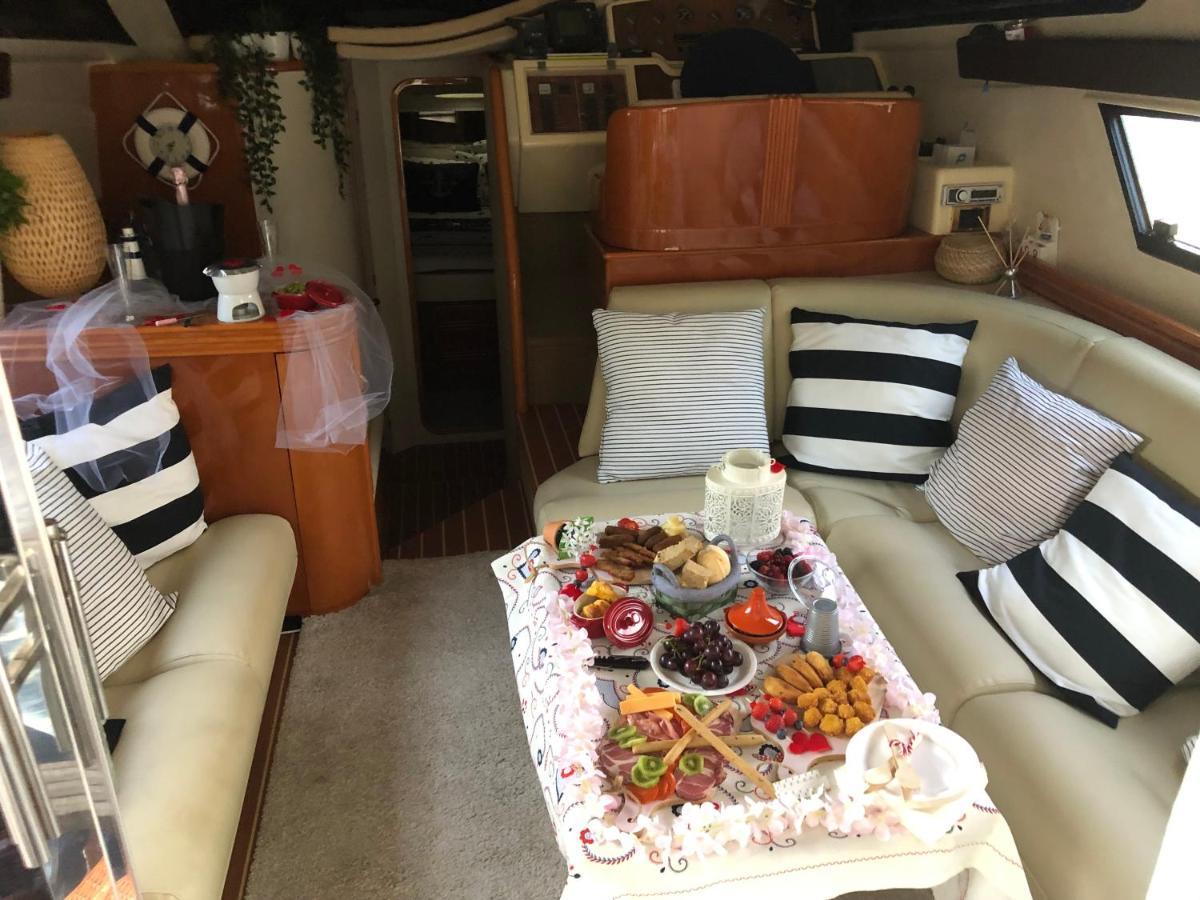 Aquadouro Yacht Radames - Sleep Boat Experience Otel Castelo de Paiva Dış mekan fotoğraf