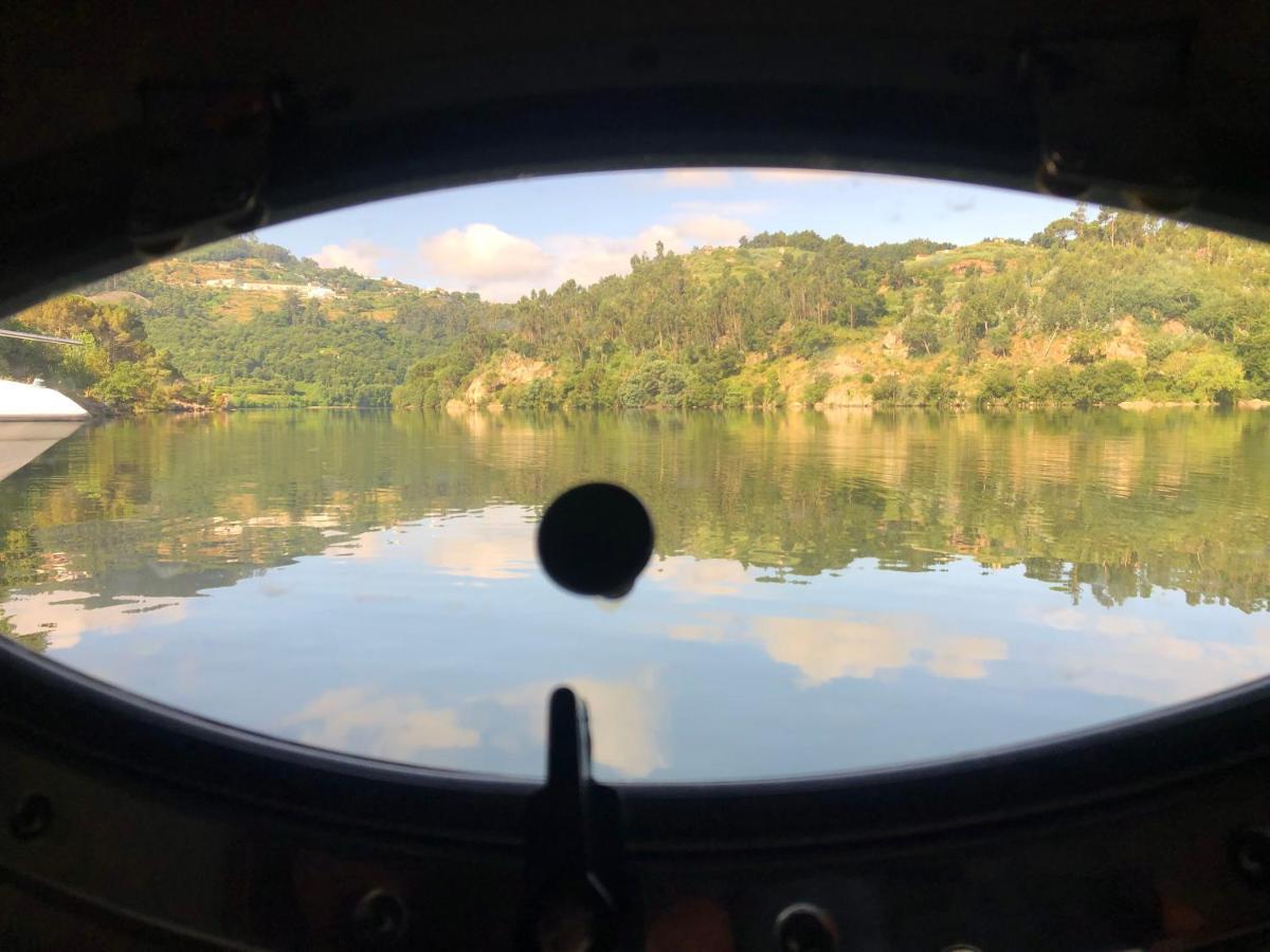Aquadouro Yacht Radames - Sleep Boat Experience Otel Castelo de Paiva Dış mekan fotoğraf