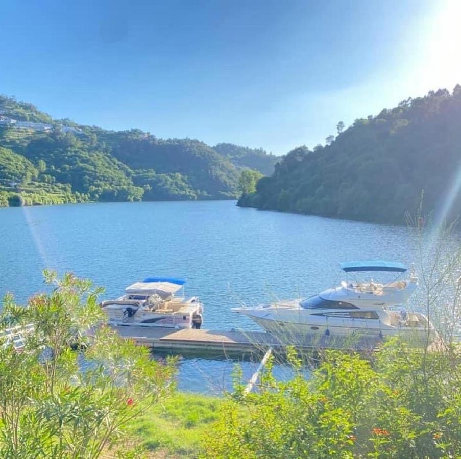 Aquadouro Yacht Radames - Sleep Boat Experience Otel Castelo de Paiva Dış mekan fotoğraf